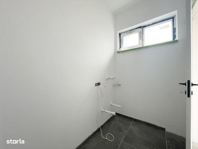 Casă cu 3 camere în Moșnița Nouă