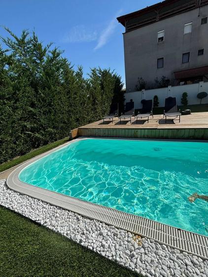 Casă cu 4 camere în Paleu