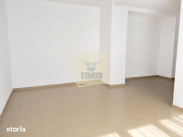Casă cu 4 camere cu Teren 700 Mp în Central