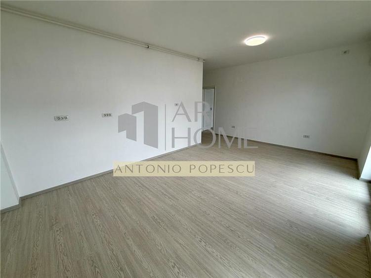 Apartament cu 3 camere decomandat în Albert