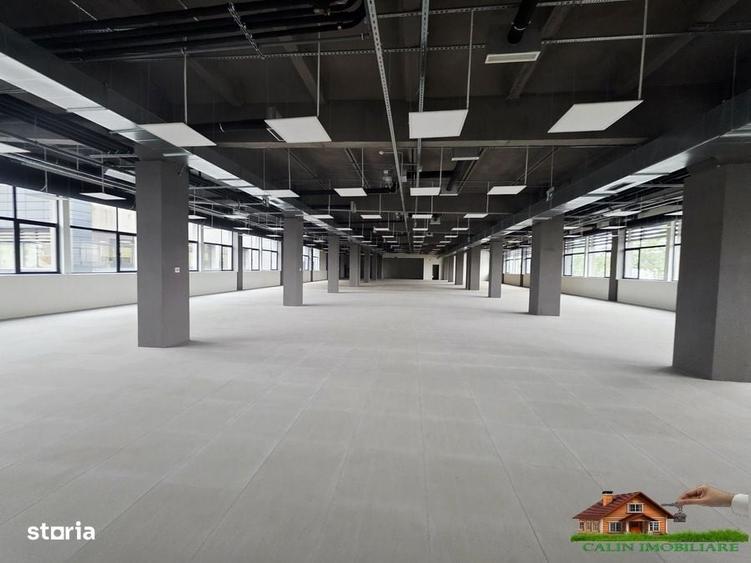 Spațiu comercial, de 1,250 mp, în Central