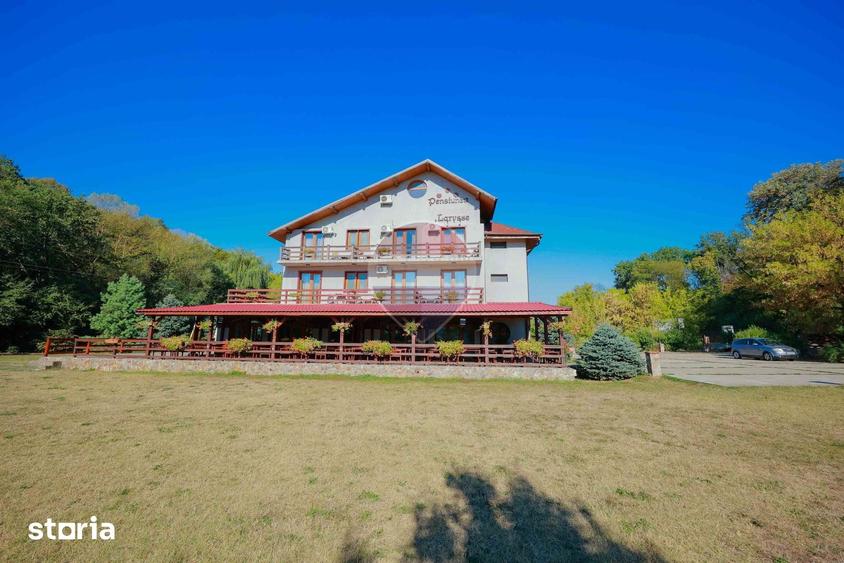 Spațiu comercial, de 750 mp, în Hidiș