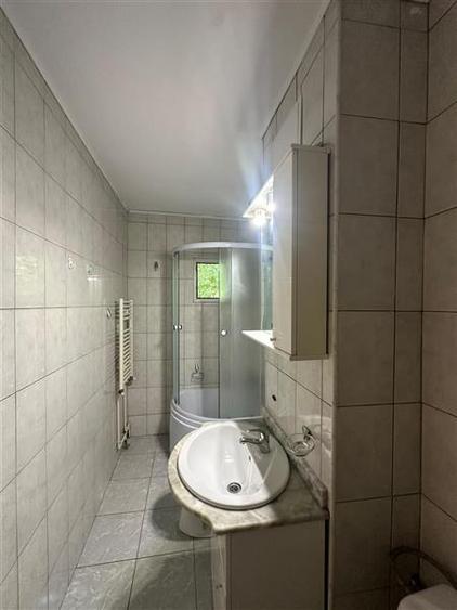 Apartament cu 2 camere decomandat în Gară