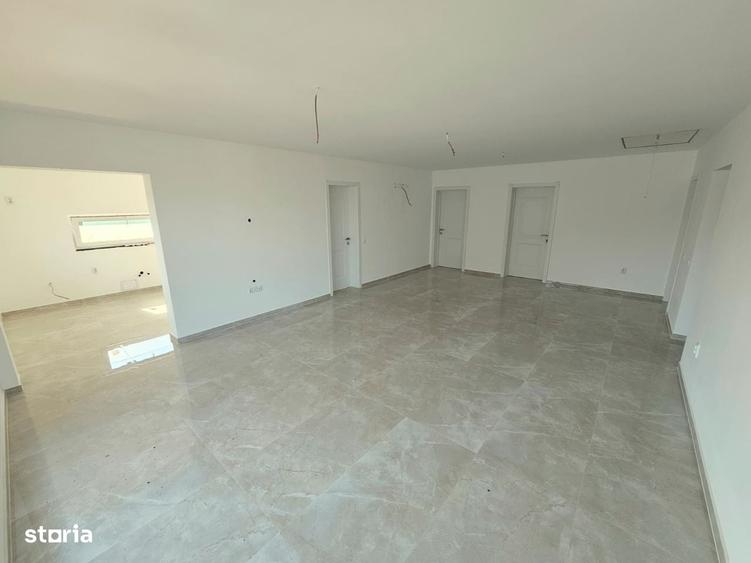 Casă cu 4 camere cu Teren 508 Mp în Hărman