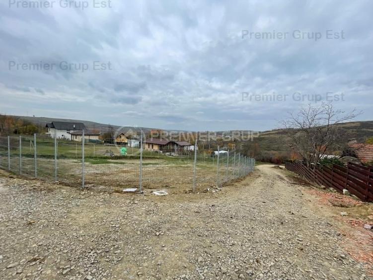 Teren Construcții intravilan de 477 mp, în Aroneanu