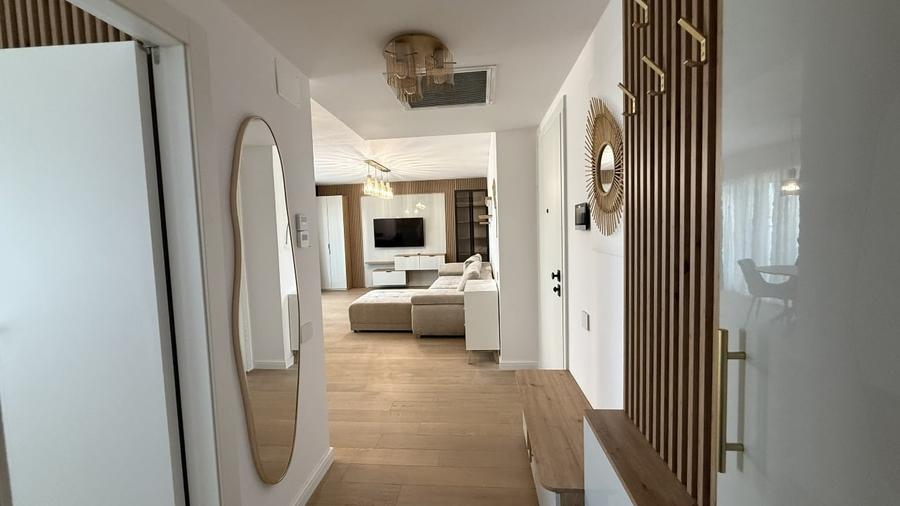 Apartament cu 2 camere decomandat, mobilat în Unirii
