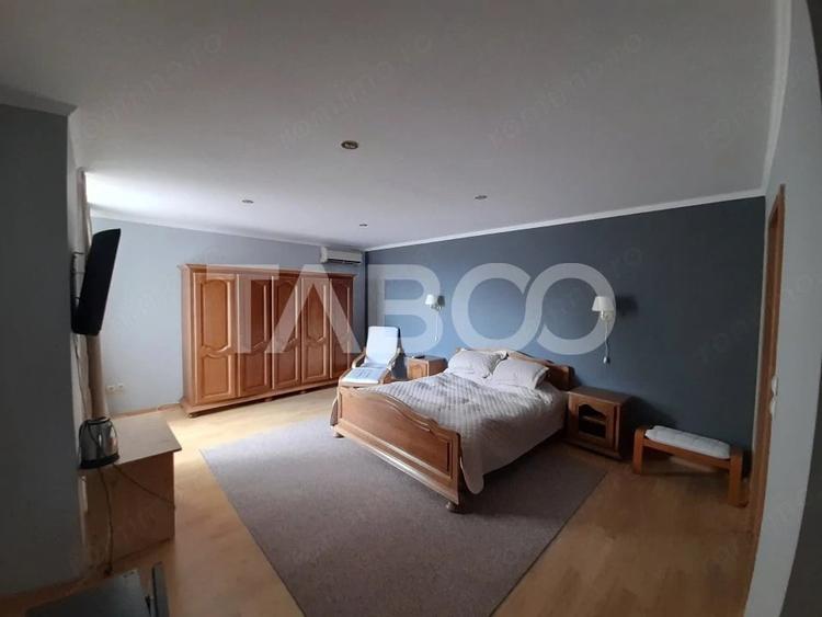 Spațiu comercial, de 2,300 mp, în Central