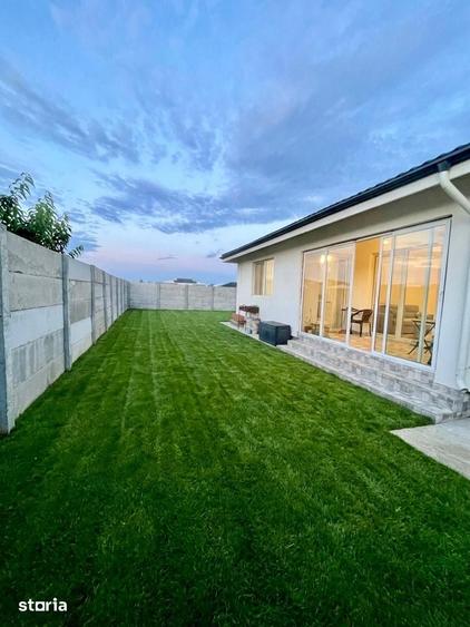 Casă cu 4 camere cu Teren 450 Mp în Tunari