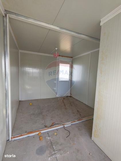 Casă cu 3 camere cu Teren 956 Mp în Sărbătoarea