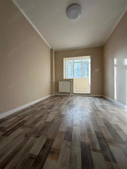 Metrou Aparatorii Patrie 3 cam bloc 1985 et 2 - 7