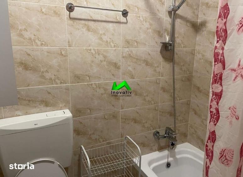 Apartament cu 2 camere decomandat în Central — fotografia 3