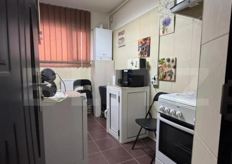 Apartament 2 camere 43 mp, mobilat ?i utilat, etaj 4/4 - 4