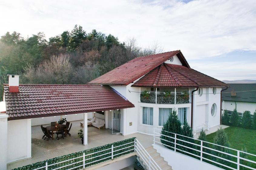 Casa moderna in Balotesti – lumina, stil si confort complet - 1