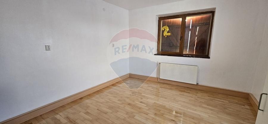 Casa de inchiriat in Andrei Muresanu, str. Anatol France - 12