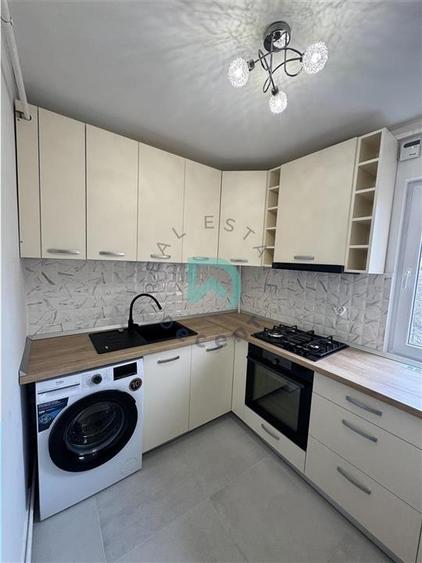 Garsoniera Astra, bloc de apartamente, Brasov - 9