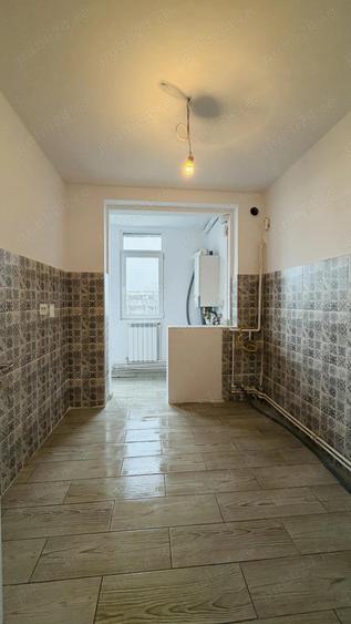 De vanzare apartament cu 2 semi. camere renovat in Galati, Tiglina II - 3