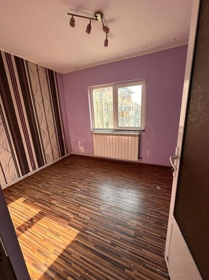 APARTAMENT 3 CAMERE - NAVODARI - 9