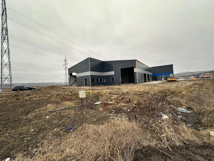 Hala/ showroom la centura Iasi, 300mp, Rond Uricani - 13
