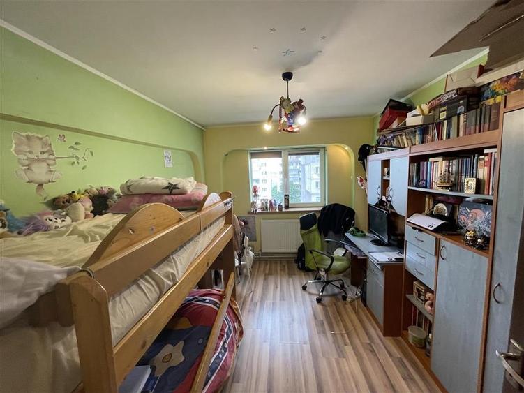 Apartament 3 camere, mobilat + utilat, CT + AC,zona Dogan - 9