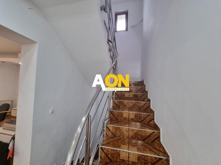 De vanzare casa 6 camere, S+P+M, 900mp teren, Cetate - 9