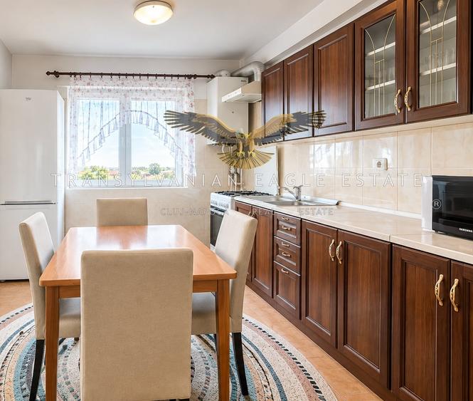 Apartament cu 2 camere decomandat, mobilat în Central
