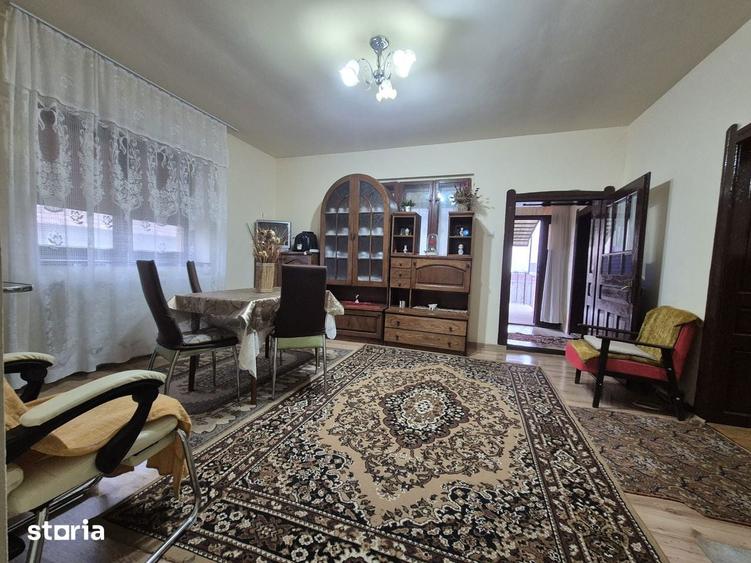 Casa finisata modern, teren 2800 mp Sanmihaiu Alma?ului - 1