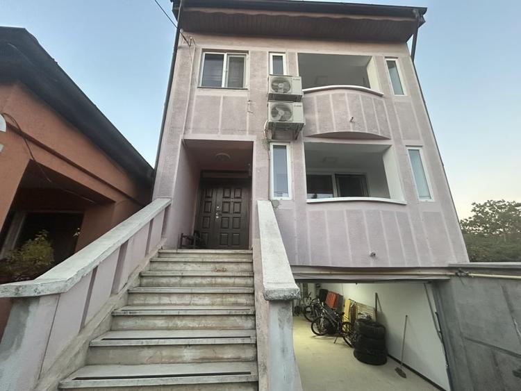 Vila D+P+E+M utilata si mobilata in zona semicentrala cu 6 camere si 191mp utili - 20