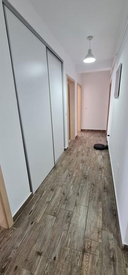 Apartament 3 camere de inchiriat Brasov Zona Coresi Loc parcare - 6