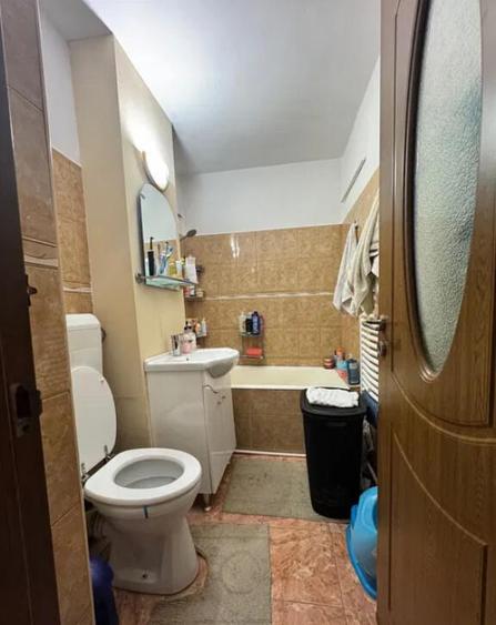 Apartament Cu 3 Camere Semidecomandate Etajul 1 - Zona George Enescu - 3