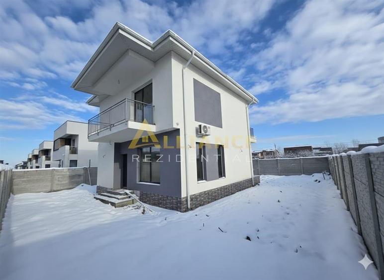 Vila individuala / 4 Camere / 2 Bai / Teren305 mp - 2