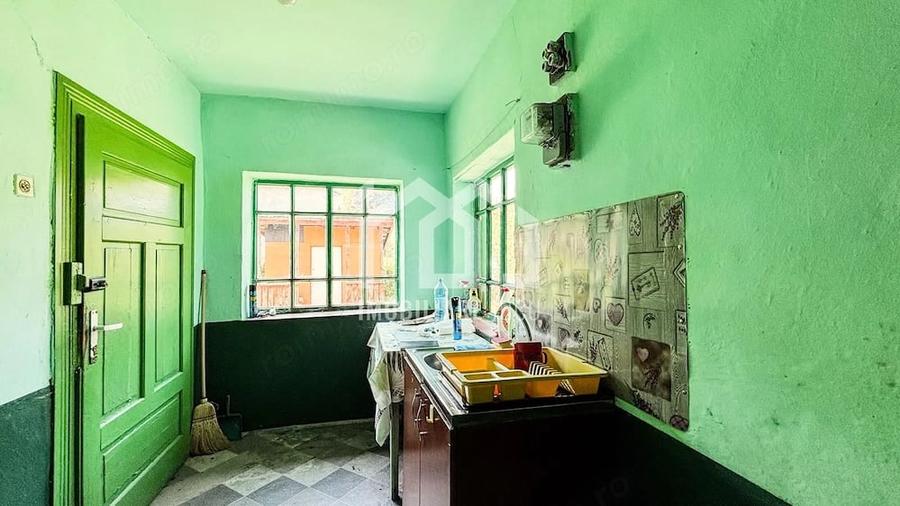 Casă cu 2 camere cu Teren 1280 Mp în Vișea