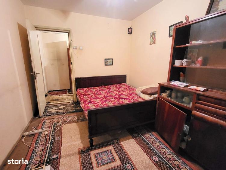 Apartament la parter cu bucatarie mare - 2