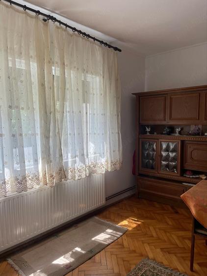 Vand casa si teren str. Closca - 10