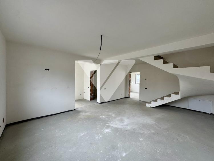 Casa finalizata 4 camere, teren 300 mp, pivnita Calea Cisnadiei Sibiu - 2