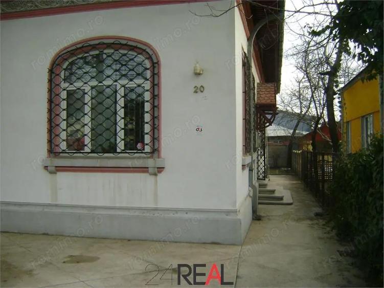 Inchiriere spatiu pretabil zona educationala sau medical - 1