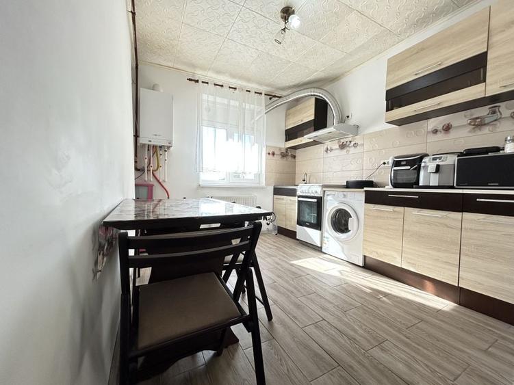 Apartament 2 camere de vânzare în Mihail Kogălniceanu - Penny Market - 3