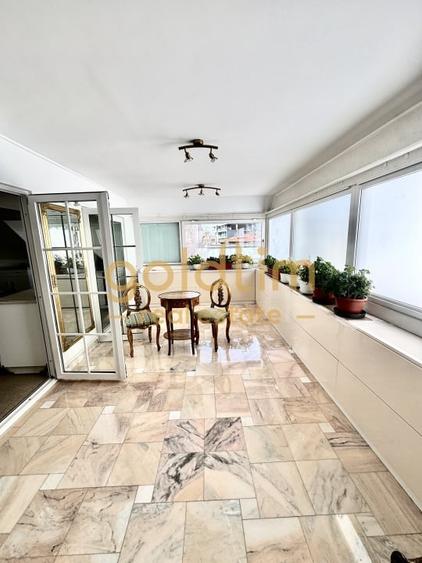 VILA SUPERBA RENOVATA COMPLET 500MP/12 CAMERE/TERASE/GARAJ 2 LOCURI/AVIATORILOR - 44