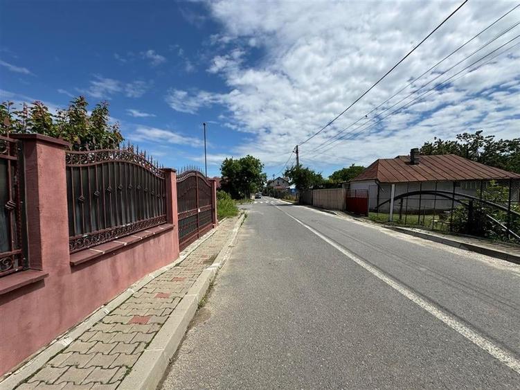 Teren intravilan 390mp, str Mugur nr 26B - Focsani 100 euro / mp - 6