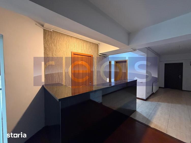 Apartament cu 3 camere în Vitan