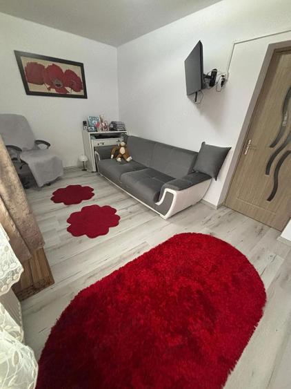 Apartament de vanzare - 3