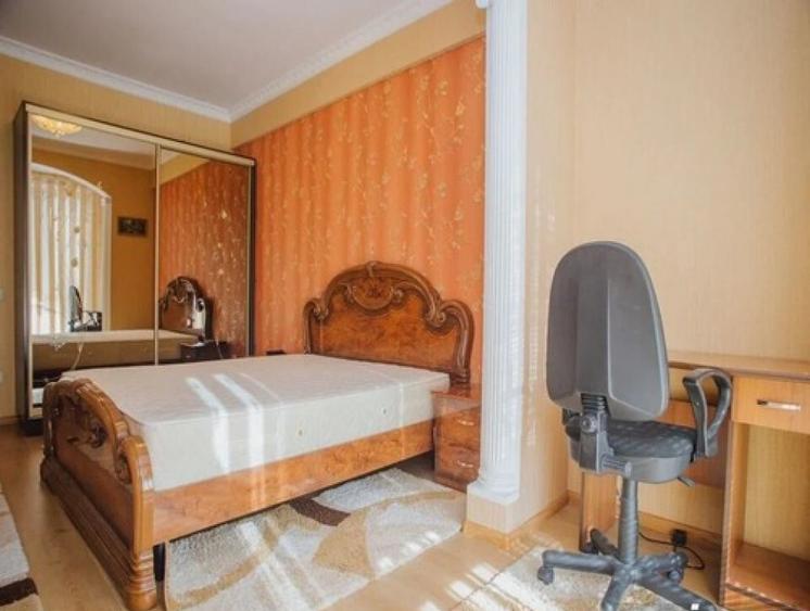 1 camera in zona Unirii - 2