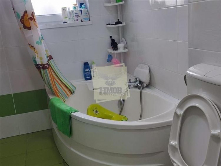 Casa individuala 5 camere terasa acoperita 3 bai si 458 mp teren in Cristian - 25