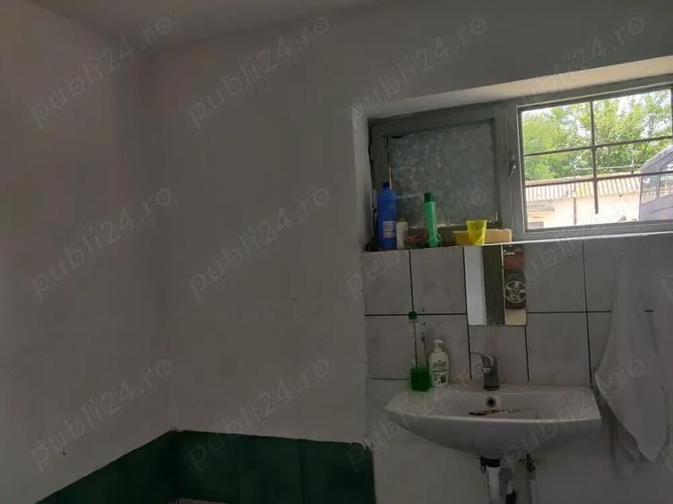 Hala de caramida+birou+vestiar+grupuri sanitare - 4