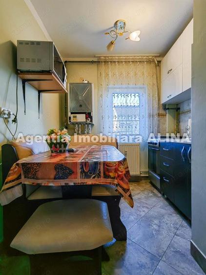 Garsoniera in Deva, zona Dorobanti, 28 mp, decomandata, etaj 3. - 7