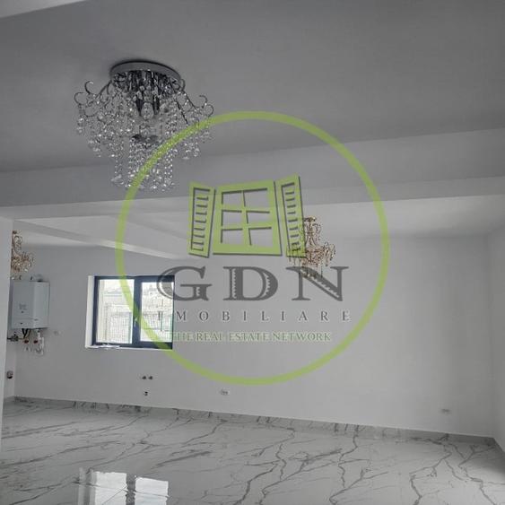 Casa mediteraneana P+1 cu 5 dormitoare in zona Selgros cu teren de 412mp - 2