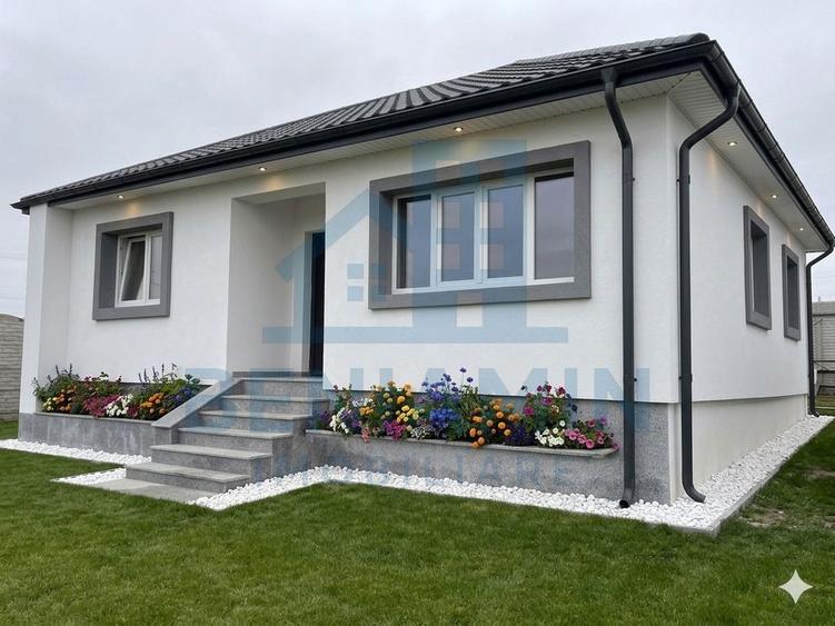 Casa la cheie-Living-2 Dormitoare-Baie-Gaze-Curent-Apa-32... - 8