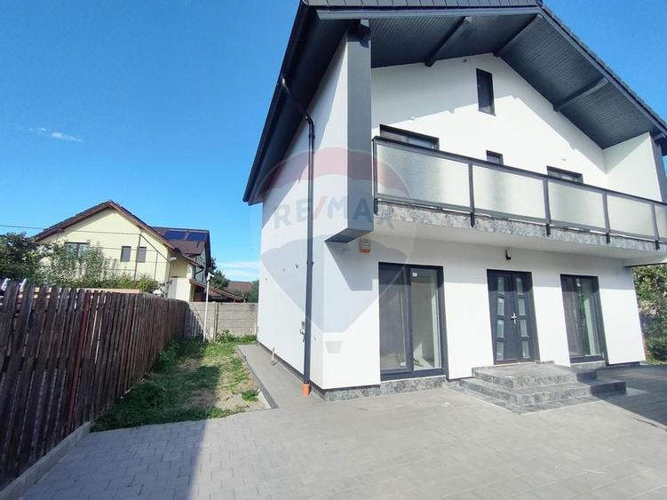 Casa cu 3 camere de vanzare in zona Turnisor - 13