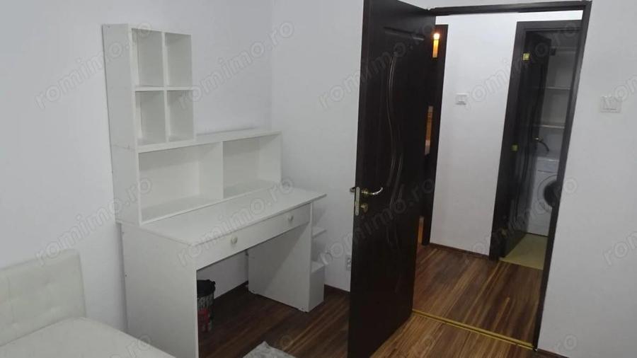 Inchiriez apartament cu 3 camere decomandat in Deva, pe Eminescu (Unitatea Militara, Profi), etaj 1, - 19