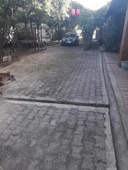 Vand teren + casa - loc ideal pentru locuit sau investi?ie - 4