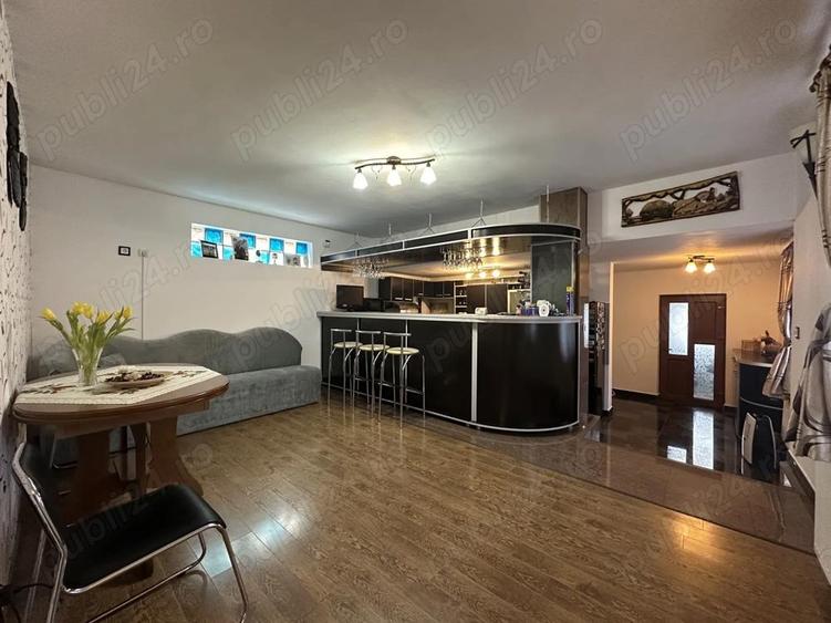 Casă cu 2 camere cu Teren 360 Mp în Central